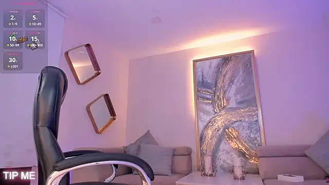 SophieBarnett online show from 10/08/25, 12:52