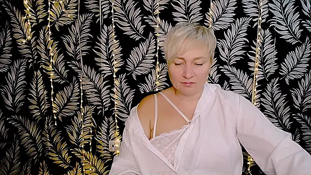 Snapshot of Olivia_playful chatting on 09/14/25, 11:09 Olivia playful online show from 09/14/25, 11:09