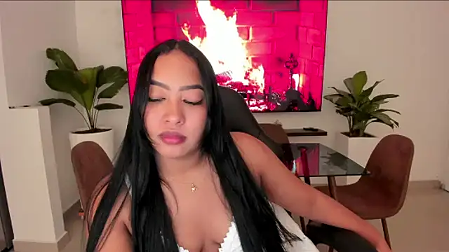 Snapshot of brunetenikole02 chatting on 02/28/26, 03:29 brunetenikole02 online show from 02/28/26, 03:29