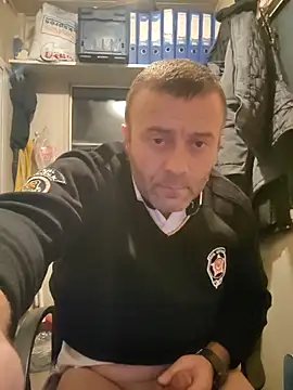 Snapshot of muscularsexy chatting on 01/06/26, 12:03 muscularsexy online show from 01/06/26, 12:03