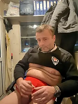 Snapshot of muscularsexy chatting on 01/16/26, 10:58 muscularsexy online show from 01/16/26, 10:58