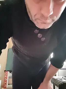 Snapshot of muscularsexy chatting on 01/19/26, 11:14 muscularsexy online show from 01/19/26, 11:14