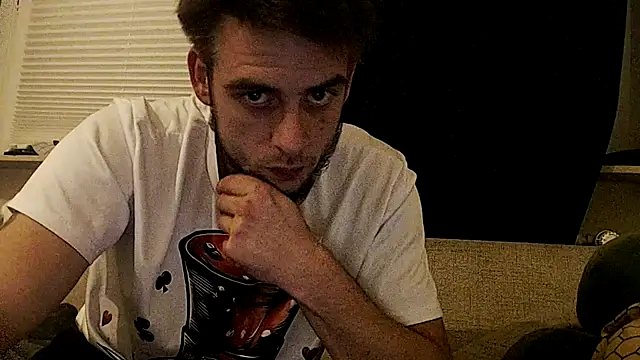 Snapshot of Youngtimer_1997 chatting on 09/25/25, 08:23 Youngtimer 1997 online show from 09/25/25, 08:23