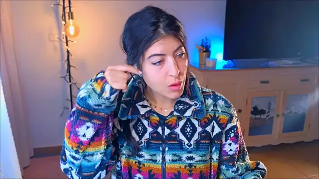 Snapshot of anabelcurvy chatting on 12/10/24, 08:16 anabelcurvy online show from 12/10/24, 08:16