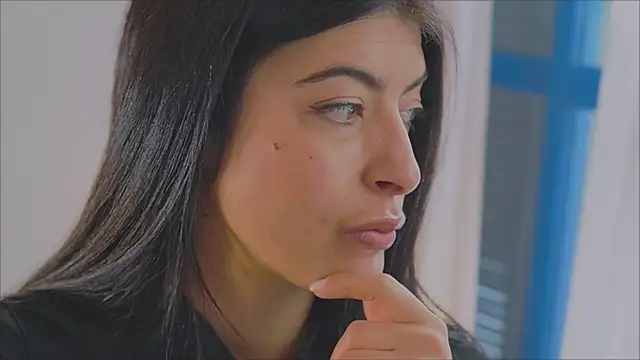 Snapshot of anabelcurvy chatting on 01/31/25, 01:56 anabelcurvy online show from 01/31/25, 01:56