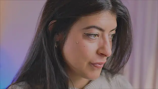 Snapshot of anabelcurvy chatting on 02/02/25, 09:02 anabelcurvy online show from 02/02/25, 09:02