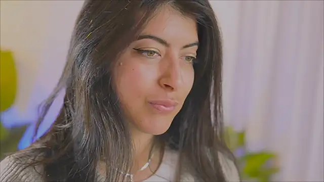 Snapshot of anabelcurvy chatting on 02/03/25, 12:04 anabelcurvy online show from 02/03/25, 12:04