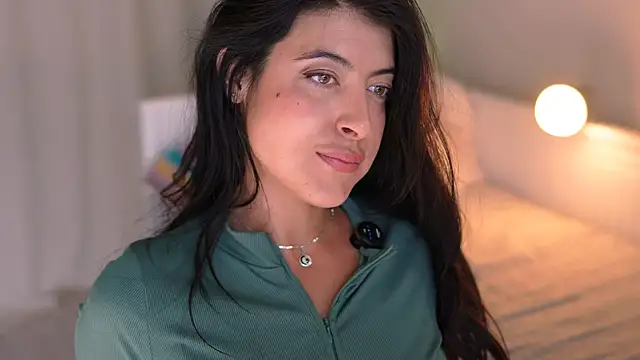 Snapshot of anabelcurvy chatting on 09/23/25, 01:58 anabelcurvy online show from 09/23/25, 01:58