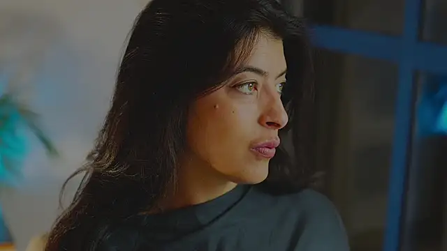 Snapshot of anabelcurvy chatting on 11/06/25, 07:04 anabelcurvy online show from 11/06/25, 07:04