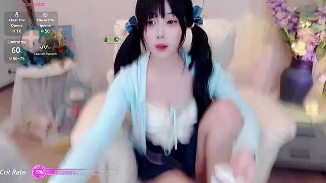 Snapshot of yoyoyo_99 chatting on 01/28/25, 05:11 yoyoyo 99 online show from 01/28/25, 05:11