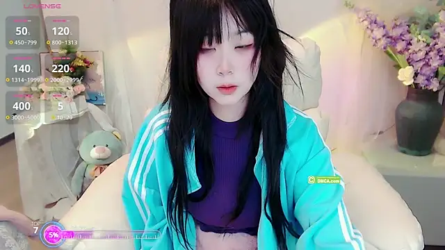 Snapshot of yoyoyo_99 chatting on 02/05/25, 05:41 yoyoyo 99 online show from 02/05/25, 05:41