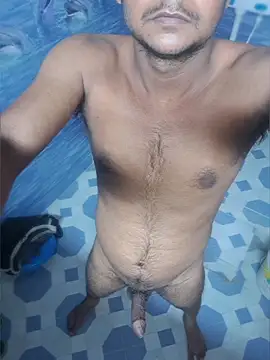 Snapshot of Itsdesi_boy chatting on 03/31/26, 05:41 Itsdesi boy online show from 03/31/26, 05:41