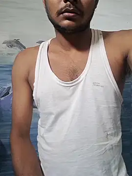 Snapshot of Itsdesi_boy chatting on 05/21/26, 02:51 Itsdesi boy online show from 05/21/26, 02:51
