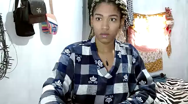 angelamarie1 online show from 01/24/25, 12:20