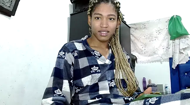 angelamarie1 online show from 01/27/25, 11:43