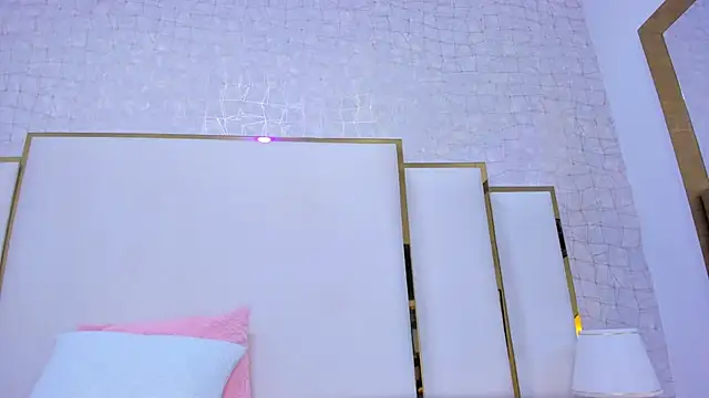 paola rodriguez online show from 09/28/25, 11:04