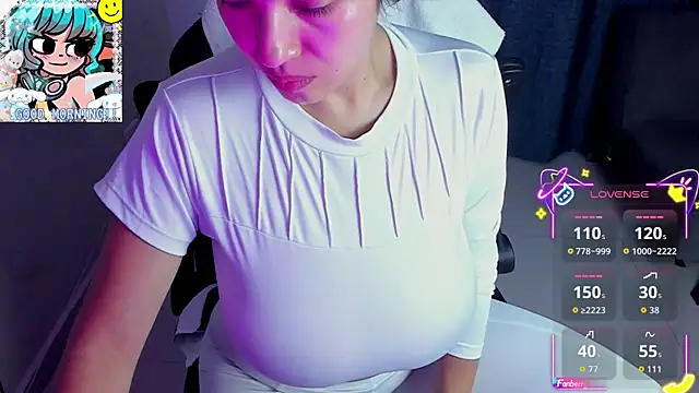 Roxy clark online show from 09/30/25, 08:19