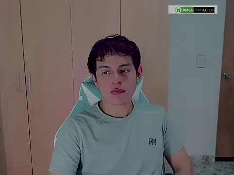 Snapshot of ZHALEM chatting on 11/10/25, 07:07 ZHALEM online show from 11/10/25, 07:07