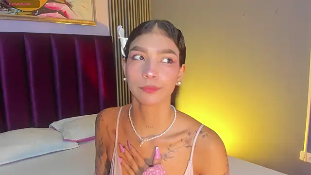 LauraAristizabal online show from 05/20/26, 12:00