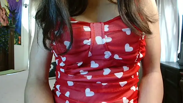 MINI Petite online show from 11/05/25, 05:02