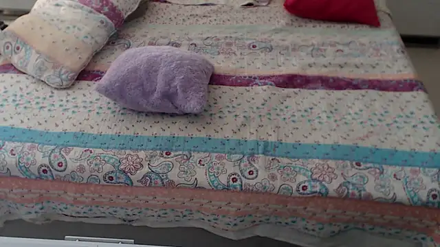 Snapshot of X6uldv8xdollxxx chatting on 11/05/25, 09:53 X6uldv8xdollxxx online show from 11/05/25, 09:53