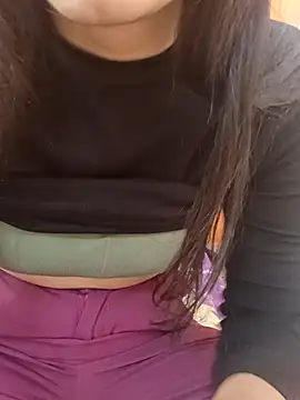 Snapshot of CuteSarikaLIVE chatting on 02/05/26, 03:55 CuteSarikaLIVE online show from 02/05/26, 03:55