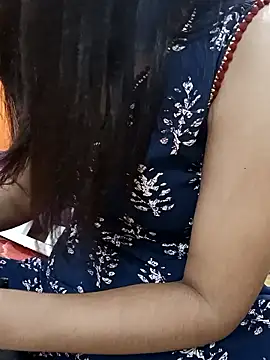 Snapshot of CuteSarikaLIVE chatting on 03/15/26, 03:56 CuteSarikaLIVE online show from 03/15/26, 03:56