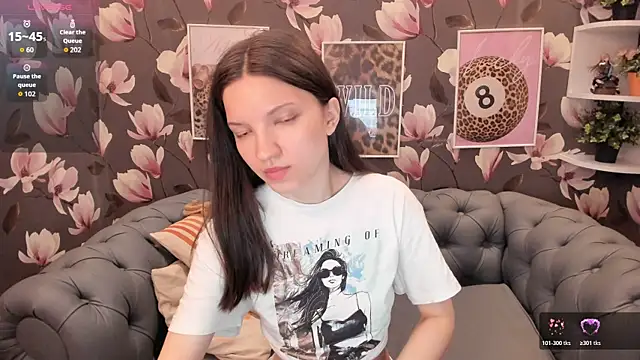 MelaniGrand online show from 05/22/26, 08:21