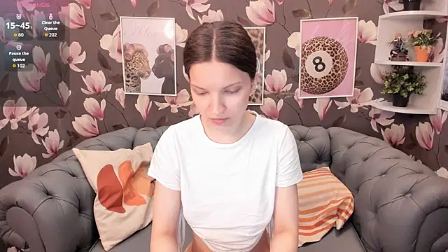 MelaniGrand online show from 05/23/26, 08:29