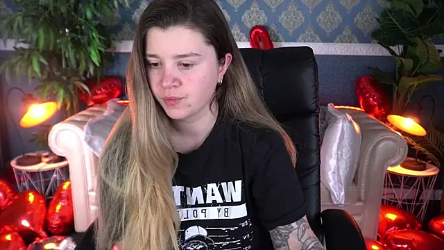 Snapshot of AmellyMilly chatting on 02/14/26, 01:41 AmellyMilly online show from 02/14/26, 01:41