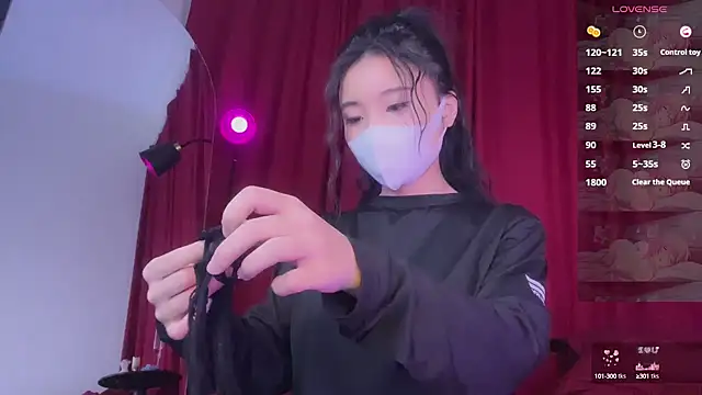 Snapshot of alaia-EDP chatting on 12/19/24, 10:56 alaia-EDP online show from 12/19/24, 10:56