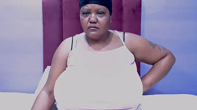 GiantTittts online show from 11/07/25, 05:13