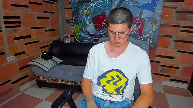 Snapshot of patrik_027 chatting on 01/23/25, 09:18 patrik 027 online show from 01/23/25, 09:18