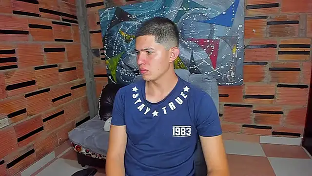 Snapshot of patrik_027 chatting on 01/29/25, 01:17 patrik 027 online show from 01/29/25, 01:17