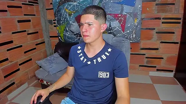 Snapshot of patrik_027 chatting on 01/29/25, 10:01 patrik 027 online show from 01/29/25, 10:01