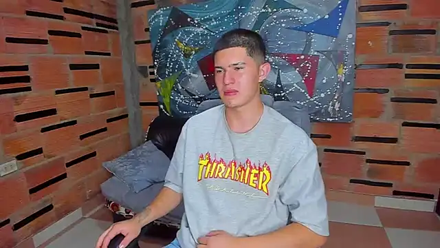 Snapshot of patrik_027 chatting on 01/30/25, 11:13 patrik 027 online show from 01/30/25, 11:13