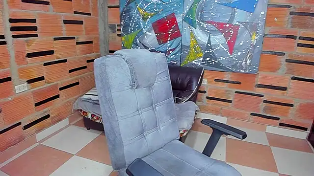 Snapshot of patrik_027 chatting on 02/11/25, 09:25 patrik 027 online show from 02/11/25, 09:25