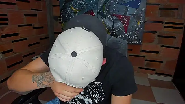 Snapshot of patrik_027 chatting on 02/12/25, 10:26 patrik 027 online show from 02/12/25, 10:26