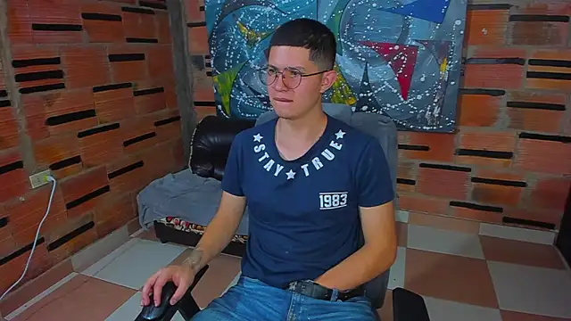 Snapshot of patrik_027 chatting on 03/14/25, 05:57 patrik 027 online show from 03/14/25, 05:57