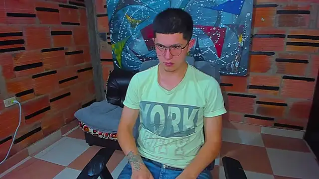 Snapshot of patrik_027 chatting on 03/21/25, 09:45 patrik 027 online show from 03/21/25, 09:45