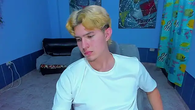 Snapshot of patrik_027 chatting on 09/15/25, 07:08 patrik 027 online show from 09/15/25, 07:08