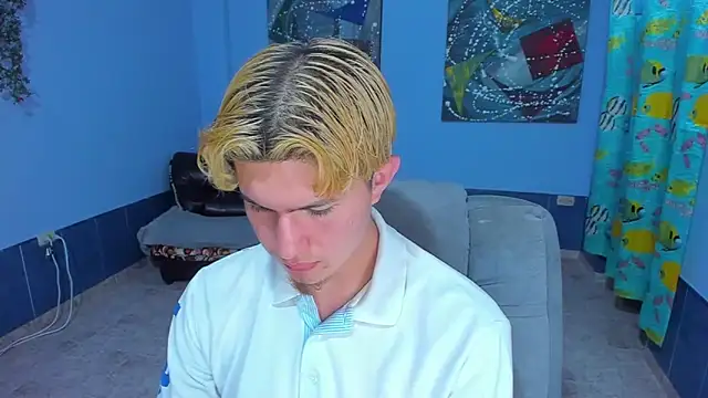 Snapshot of patrik_027 chatting on 09/21/25, 06:53 patrik 027 online show from 09/21/25, 06:53