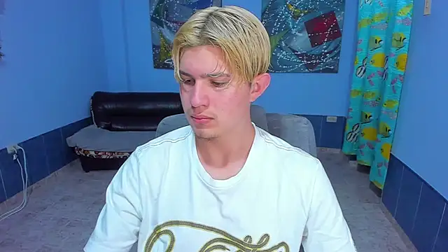 Snapshot of patrik_027 chatting on 10/18/25, 05:57 patrik 027 online show from 10/18/25, 05:57