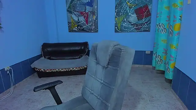 Snapshot of patrik_027 chatting on 10/24/25, 07:10 patrik 027 online show from 10/24/25, 07:10