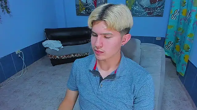 Snapshot of patrik_027 chatting on 11/29/25, 07:22 patrik 027 online show from 11/29/25, 07:22