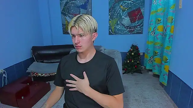 Snapshot of patrik_027 chatting on 01/12/26, 08:47 patrik 027 online show from 01/12/26, 08:47