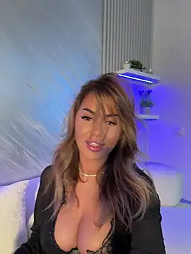 KirstieVegas online show from 11/14/25, 06:28