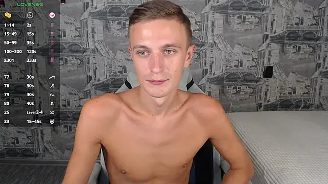 Snapshot of Oliver_Fresh chatting on 10/28/25, 09:24 Oliver Fresh online show from 10/28/25, 09:24