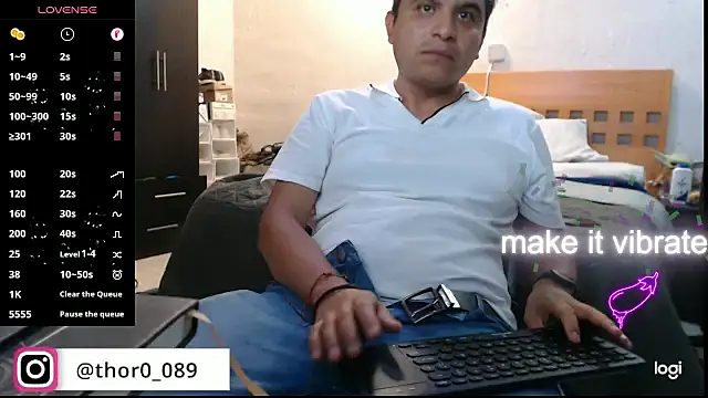 Snapshot of thor000089 chatting on 09/23/25, 05:21 thor000089 online show from 09/23/25, 05:21