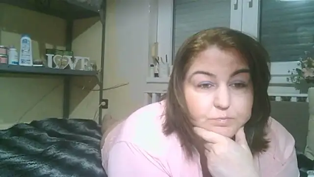 Snapshot of Mileva88 chatting on 01/08/26, 05:59 Mileva88 online show from 01/08/26, 05:59